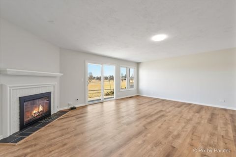 Tiny photo for 277 Greensboro Court #4, Elk Grove Village, IL 60007 (MLS # 12562783)