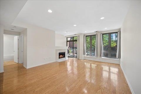 Tiny photo for 400 N Clinton Street #207, Chicago, IL 60654 (MLS # 12729430)