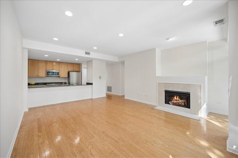 Tiny photo for 400 N Clinton Street #207, Chicago, IL 60654 (MLS # 12729430)