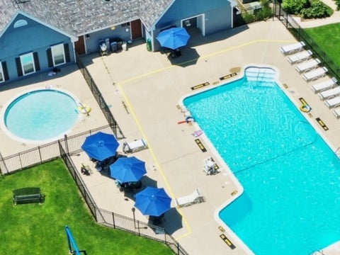 Tiny photo for 18 Waterbury Lane #L2, Schaumburg, IL 60193 (MLS # 12689801)