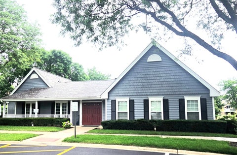 Tiny photo for 18 Waterbury Lane #L2, Schaumburg, IL 60193 (MLS # 12689801)