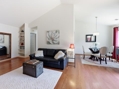 Tiny photo for 18 Waterbury Lane #L2, Schaumburg, IL 60193 (MLS # 12689801)