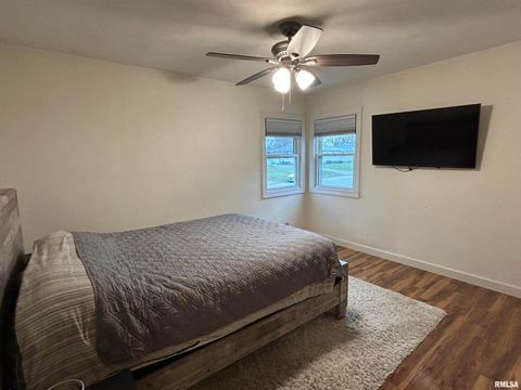 Tiny photo for 510 16TH Street, Silvis, IL 61282 (MLS # QC4269558)