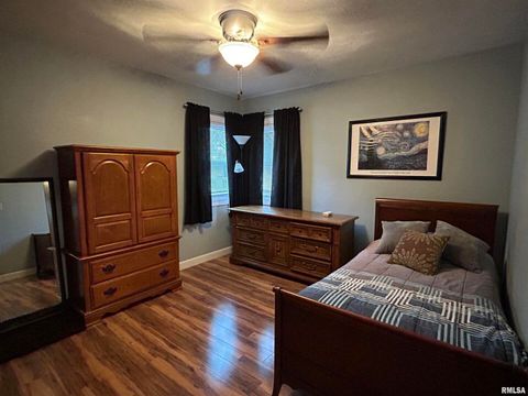 Tiny photo for 510 16TH Street, Silvis, IL 61282 (MLS # QC4269558)