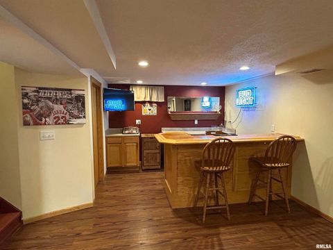 Tiny photo for 510 16TH Street, Silvis, IL 61282 (MLS # QC4269558)