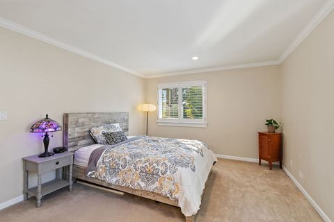 Tiny photo for 601 Eastview Court #Z1, Schaumburg, IL 60194 (MLS # 12511632)