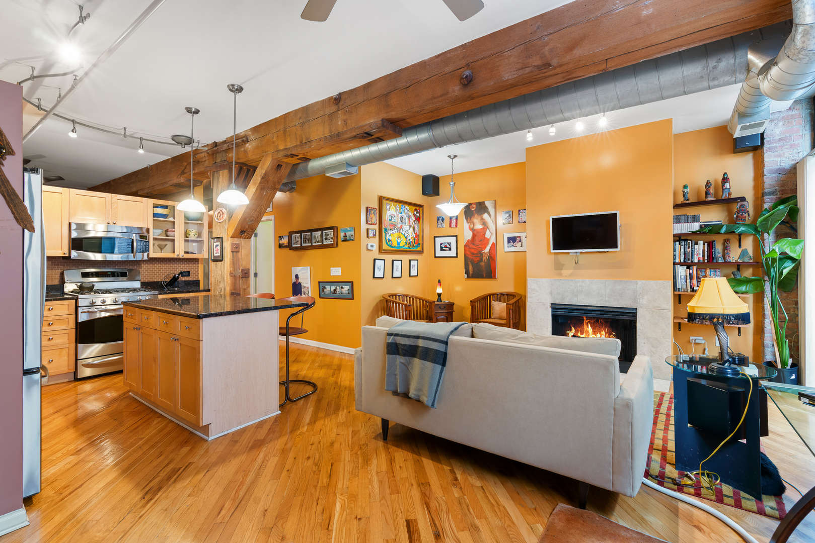 520 W Huron Street 504