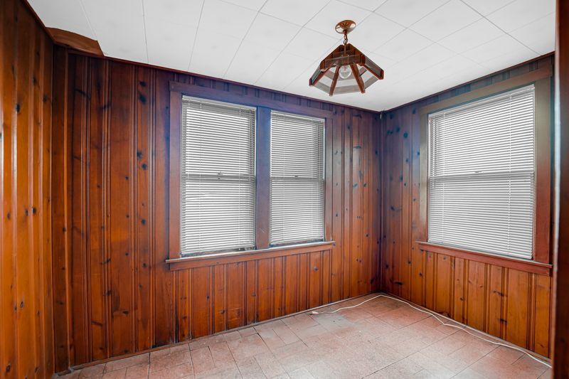 7652 S Cornell Avenue