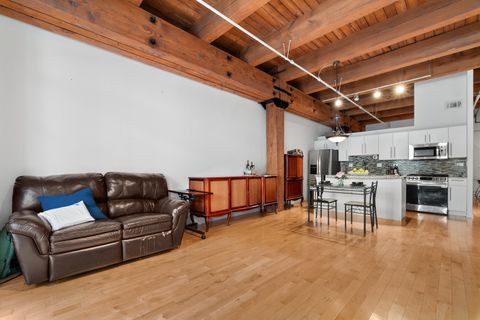 Tiny photo for 360 W Illinois Street #424, Chicago, IL 60654 (MLS # 12529418)