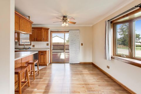 Tiny photo for 387 Lakewood Drive, Antioch, IL 60002 (MLS # 12625317)