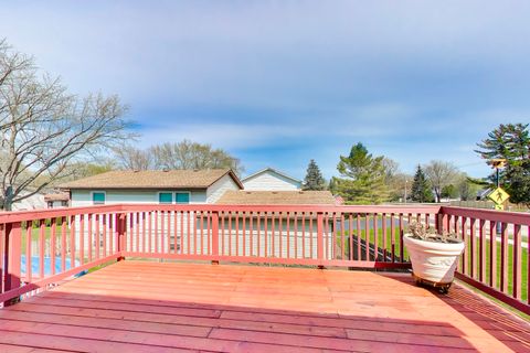 Tiny photo for 387 Lakewood Drive, Antioch, IL 60002 (MLS # 12625317)