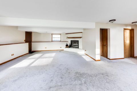 Tiny photo for 387 Lakewood Drive, Antioch, IL 60002 (MLS # 12625317)