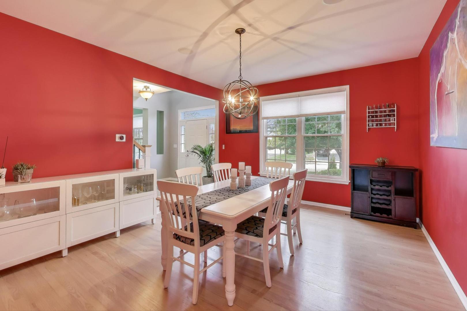 4540 W Westchester Lane