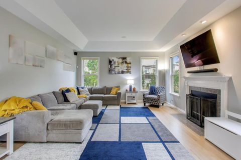 Tiny photo for 4540 W Westchester Lane, Libertyville, IL 60048 (MLS # 12592319)