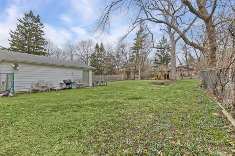 Tiny photo for 832 Bode Road, Elgin, IL 60120 (MLS # 12605318)