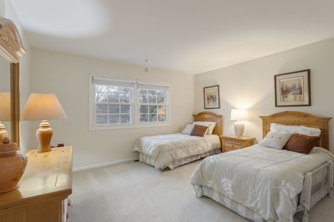 Tiny photo for 2407 N Hickory Lane, Arlington Heights, IL 60004 (MLS # 12516992)