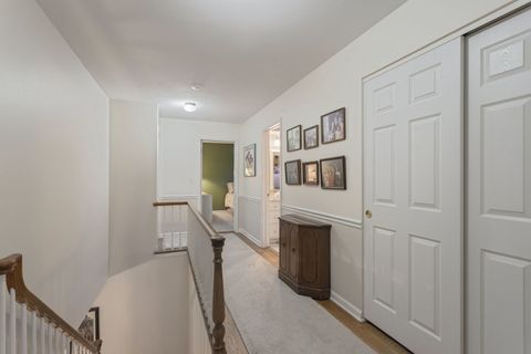 Tiny photo for 2407 N Hickory Lane, Arlington Heights, IL 60004 (MLS # 12516992)