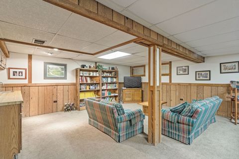 Tiny photo for 2407 N Hickory Lane, Arlington Heights, IL 60004 (MLS # 12516992)