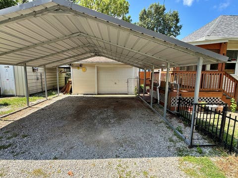 Tiny photo for 1018 Market Street, Metropolis, IL 62960 (MLS # 12722696)