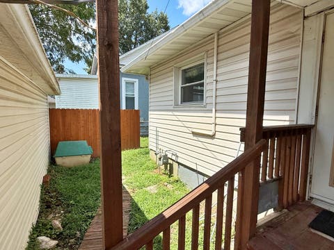 Tiny photo for 1018 Market Street, Metropolis, IL 62960 (MLS # 12722696)