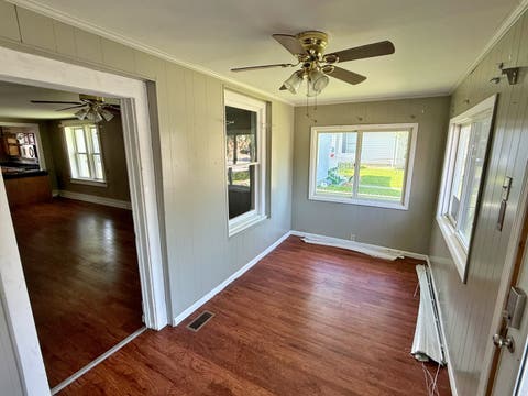 Tiny photo for 1018 Market Street, Metropolis, IL 62960 (MLS # 12722696)