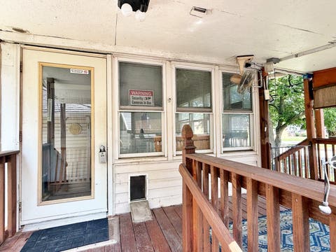 Tiny photo for 1018 Market Street, Metropolis, IL 62960 (MLS # 12722696)