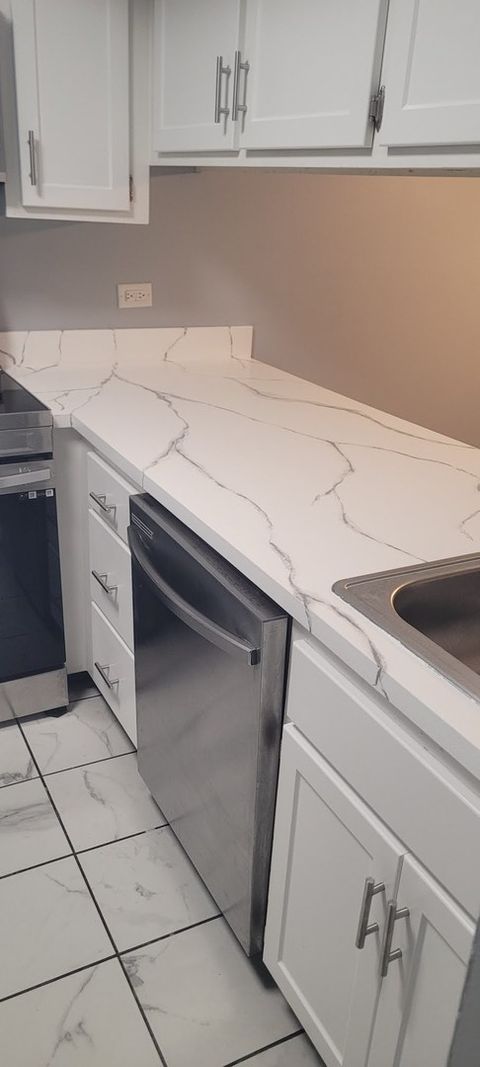 Tiny photo for 840 Elder Road #A405, Homewood, IL 60430 (MLS # 12527487)