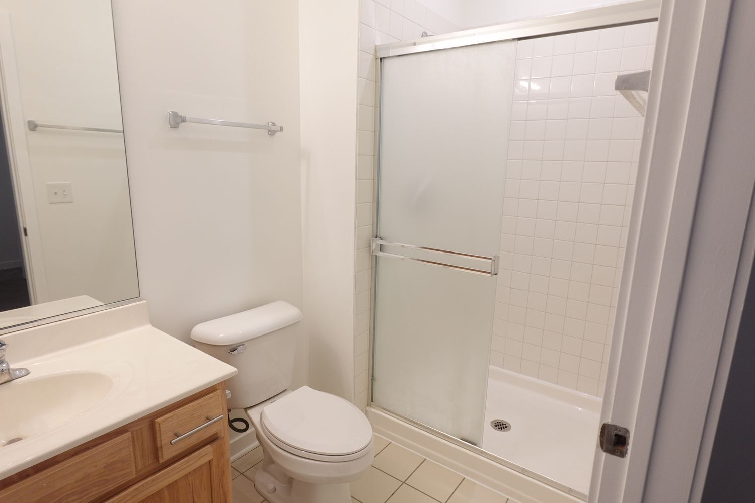 3963 W Belmont Avenue 320