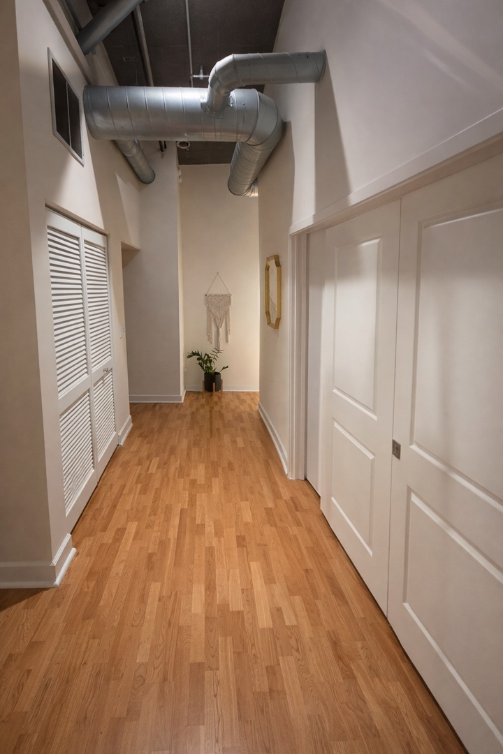 3963 W Belmont Avenue 320