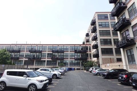 3963 W Belmont Avenue 320 Chicago IL 60618