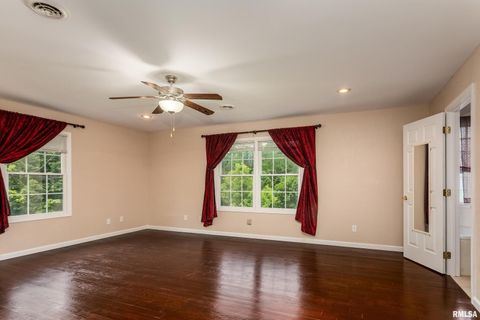 Tiny photo for 141 Pump Station Road, Makanda, IL 62958 (MLS # EB459012)