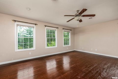 Tiny photo for 141 Pump Station Road, Makanda, IL 62958 (MLS # EB459012)