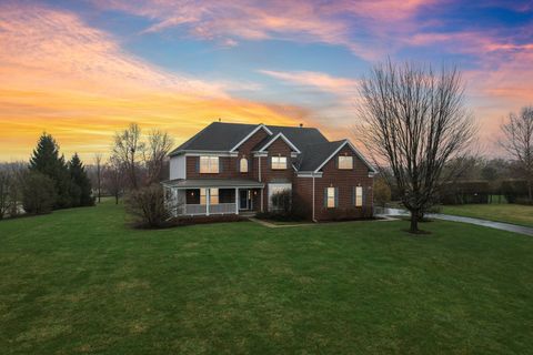 Tiny photo for 2415 Wembley Court, Gurnee, IL 60031 (MLS # 12609783)