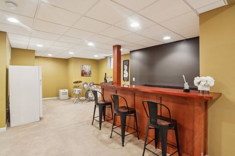 Tiny photo for 2415 Wembley Court, Gurnee, IL 60031 (MLS # 12609783)