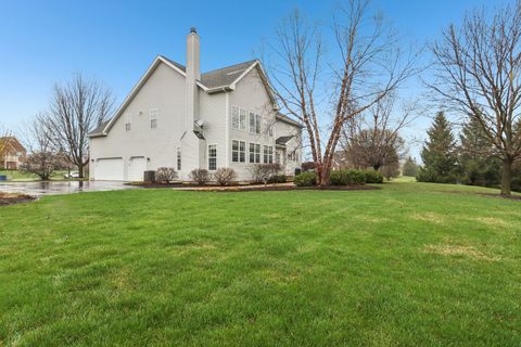 Tiny photo for 2415 Wembley Court, Gurnee, IL 60031 (MLS # 12609783)