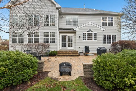 Tiny photo for 2415 Wembley Court, Gurnee, IL 60031 (MLS # 12609783)