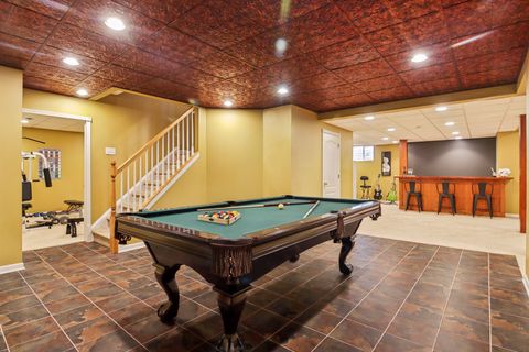 Tiny photo for 2415 Wembley Court, Gurnee, IL 60031 (MLS # 12609783)