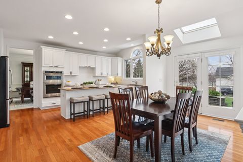 Tiny photo for 2415 Wembley Court, Gurnee, IL 60031 (MLS # 12609783)