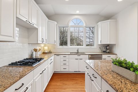 Tiny photo for 2415 Wembley Court, Gurnee, IL 60031 (MLS # 12609783)