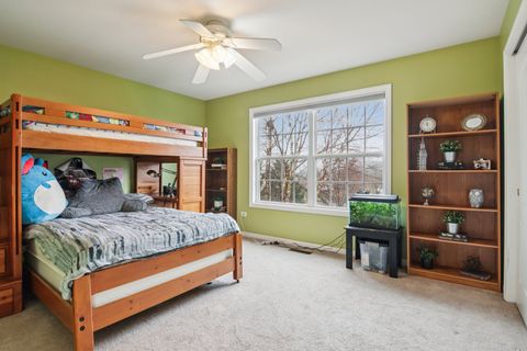 Tiny photo for 2415 Wembley Court, Gurnee, IL 60031 (MLS # 12609783)