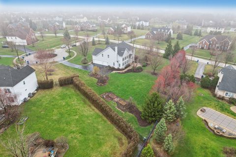 Tiny photo for 2415 Wembley Court, Gurnee, IL 60031 (MLS # 12609783)