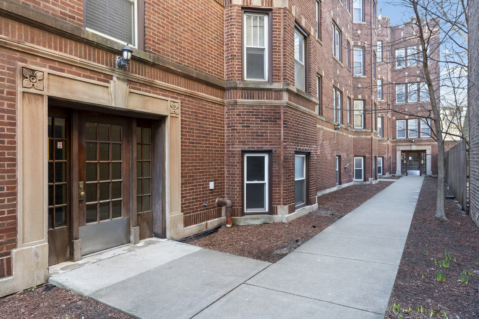 4414 N Ashland Avenue 3E