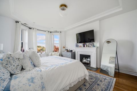 Tiny photo for 1711 N Crilly Court #4, Chicago, IL 60614 (MLS # 12506347)