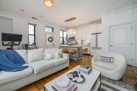 Tiny photo for 1711 N Crilly Court #4, Chicago, IL 60614 (MLS # 12506347)