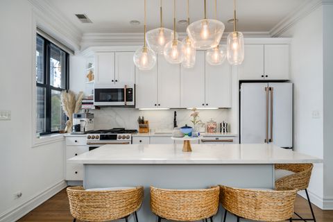 Tiny photo for 1711 N Crilly Court #4, Chicago, IL 60614 (MLS # 12506347)