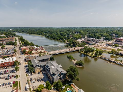 Tiny photo for 330 S River Lane, Geneva, IL 60134 (MLS # 12707934)