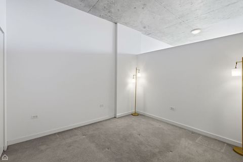 Tiny photo for 235 W VAN BUREN Street #3209, Chicago, IL 60607 (MLS # 12572182)