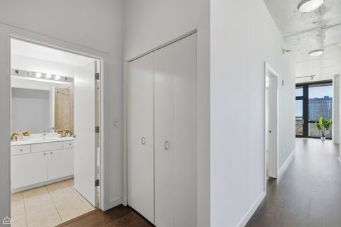 Tiny photo for 235 W VAN BUREN Street #3209, Chicago, IL 60607 (MLS # 12572182)