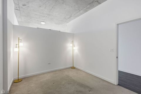 Tiny photo for 235 W VAN BUREN Street #3209, Chicago, IL 60607 (MLS # 12572182)