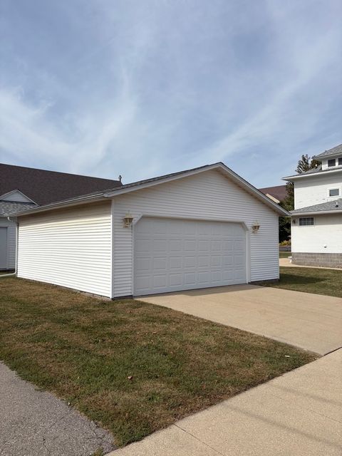 Tiny photo for 401 10th Street, Dewitt, IA 52742 (MLS # 12585524)